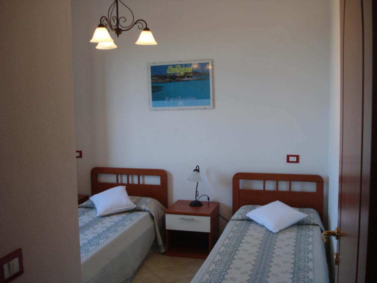 Residenza Sul Mare Aparthotel Valledoria  Buitenkant foto